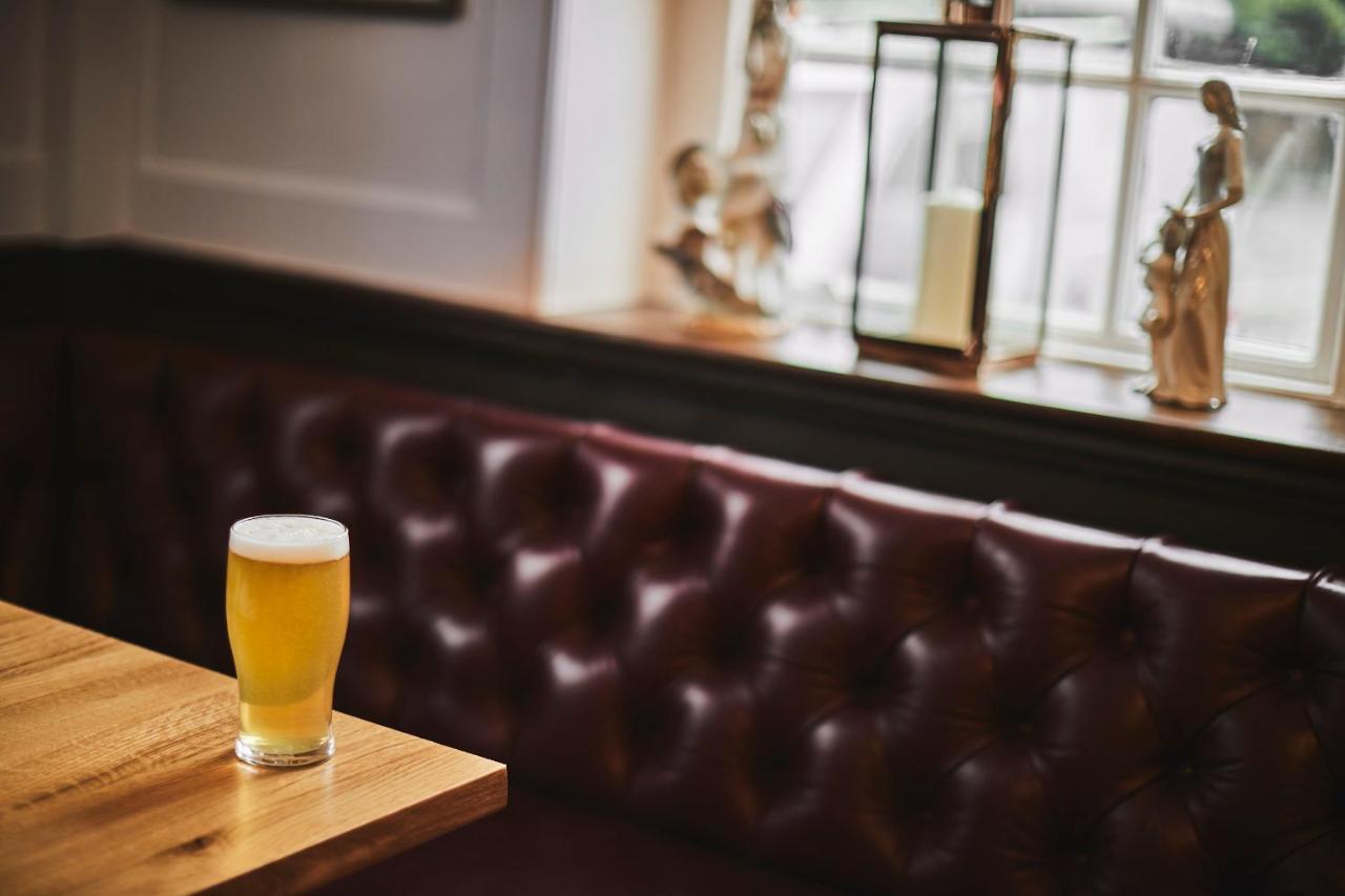 더 로얼드 그렌펠 메이든헤드 외부 사진 The interior of the pub